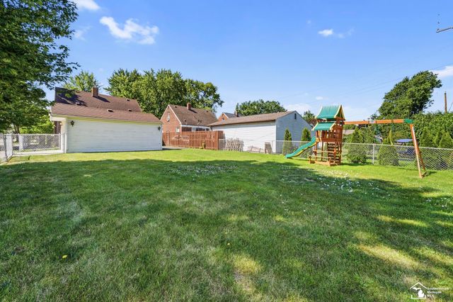 13012 Cherry Street, Southgate, MI 48193