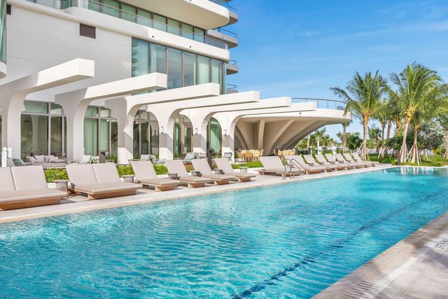 200 Arkona Court 2501 Ph-G, West Palm Beach, FL 33401