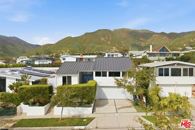 18149 Wakecrest Drive, Malibu, CA 90265