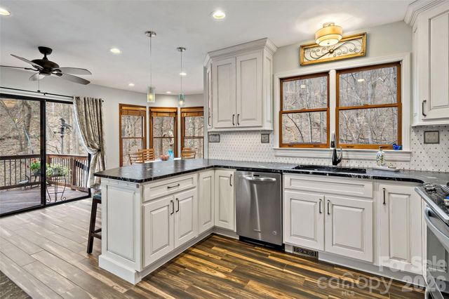 33 Cammies Way, Old Fort, NC 28762