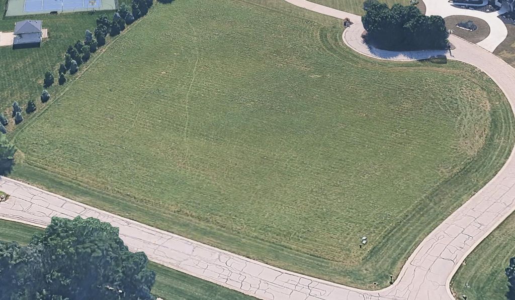 2800 Pepper Creek Bridge Parkway, Valparaiso, IN 46385