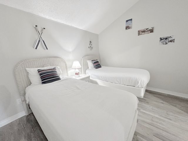 8730 S Thomas Drive UNIT 213, Panama City Beach, FL 32408