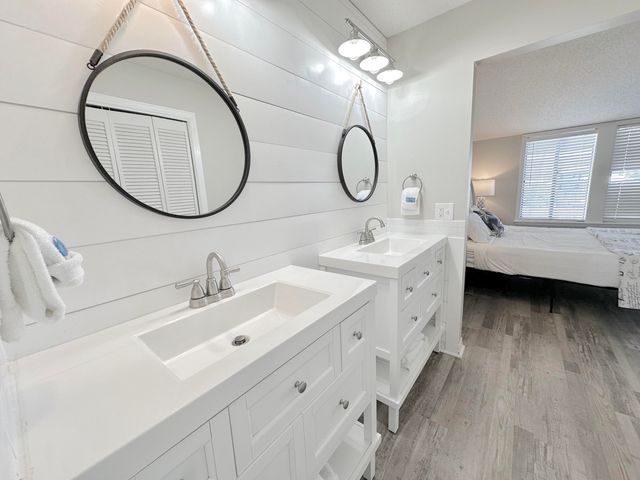 8730 S Thomas Drive UNIT 213, Panama City Beach, FL 32408