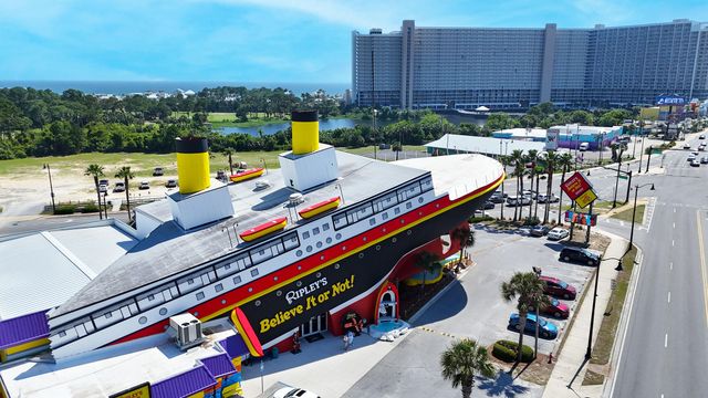 8730 S Thomas Drive UNIT 213, Panama City Beach, FL 32408