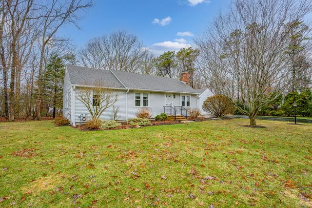 5 Duchess Drive, Sandwich, MA 02563