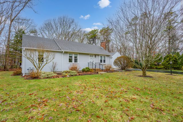 5 Duchess Drive, Sandwich, MA 02563