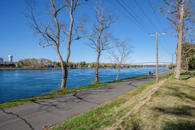 5 Duchess Drive, Sandwich, MA 02563