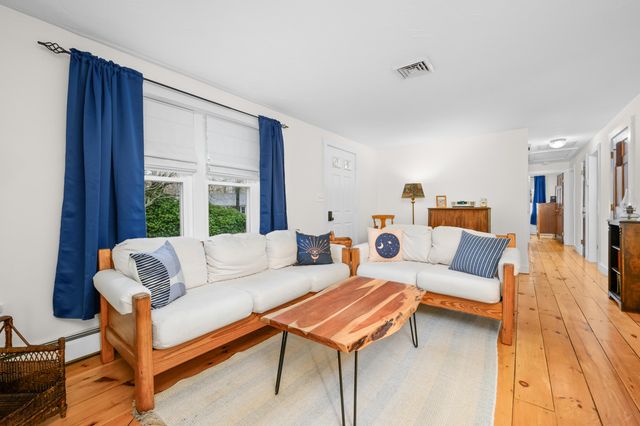 5 Duchess Drive, Sandwich, MA 02563