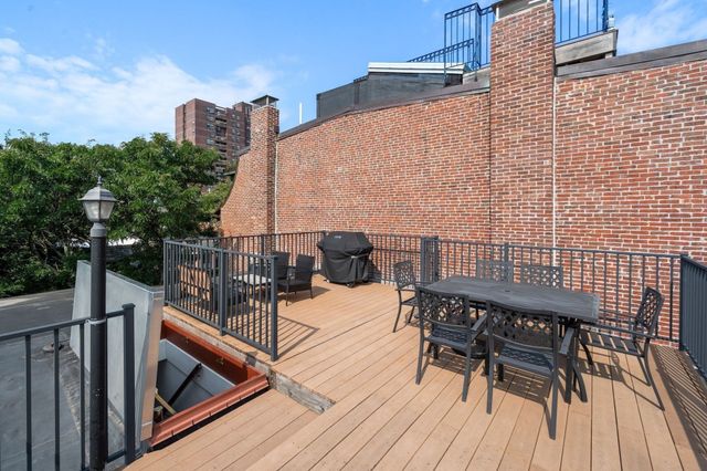 7 Upton Street 4, Boston, MA 02118