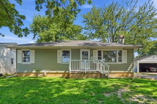 1009 38th Avenue, East Moline, IL 61244