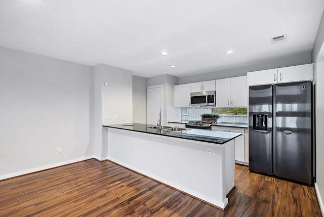 2605 Calumet Street 34, Houston, TX 77004