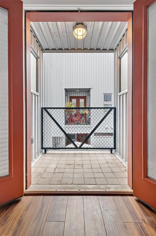 2605 Calumet Street 34, Houston, TX 77004