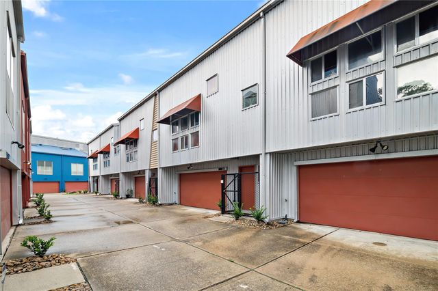 2605 Calumet Street 34, Houston, TX 77004