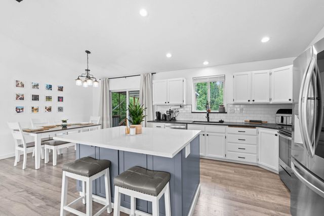 11016 E 5th Ct, Spokane Valley, WA 99206