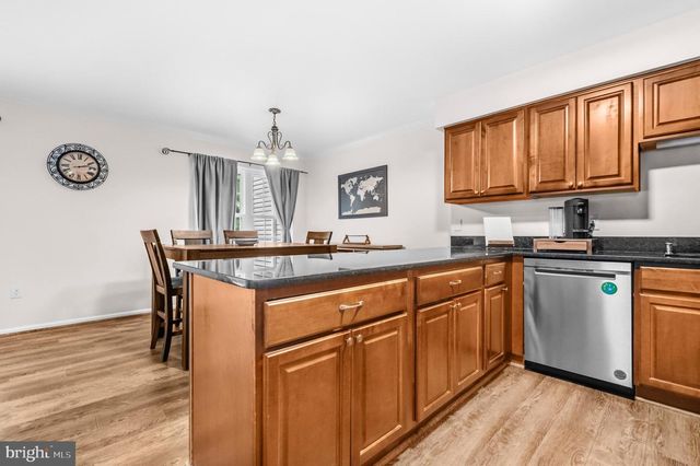 227 FINCHINGFIELD CT, Sterling, VA 20165