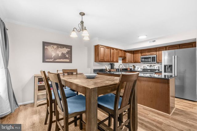 227 FINCHINGFIELD CT, Sterling, VA 20165