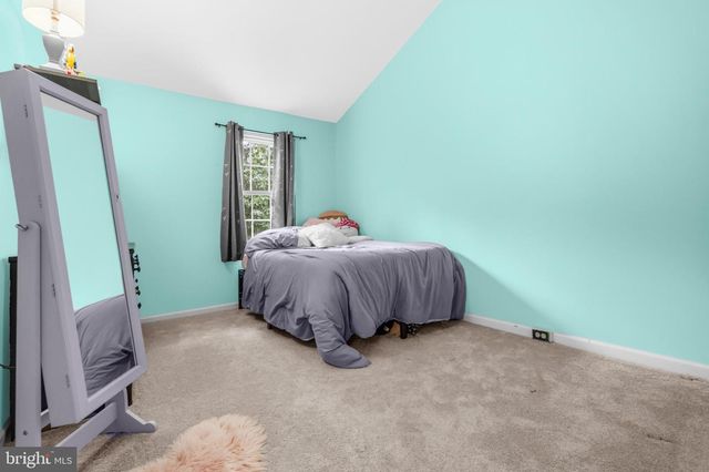 227 FINCHINGFIELD CT, Sterling, VA 20165