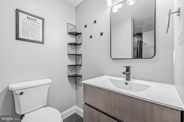 227 FINCHINGFIELD CT, Sterling, VA 20165