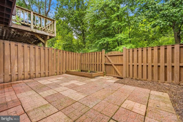 227 FINCHINGFIELD CT, Sterling, VA 20165