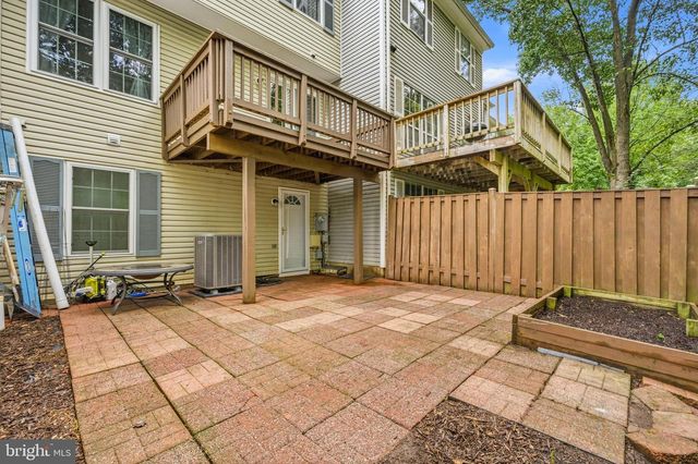 227 FINCHINGFIELD CT, Sterling, VA 20165