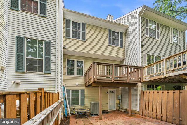227 FINCHINGFIELD CT, Sterling, VA 20165