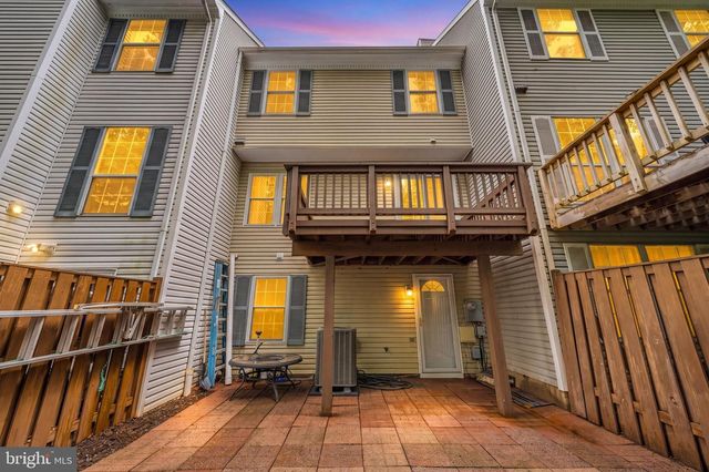 227 FINCHINGFIELD CT, Sterling, VA 20165