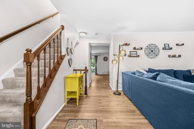 227 FINCHINGFIELD CT, Sterling, VA 20165