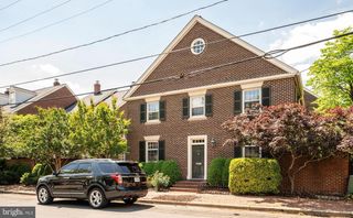 368 N SAINT ASAPH ST, Alexandria, VA 22314