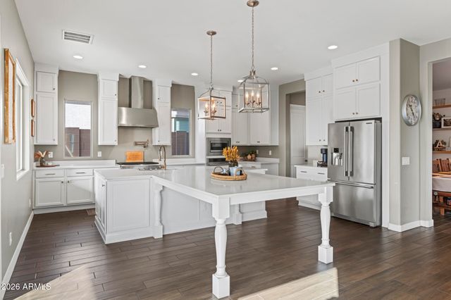 18331 W CLINTON Street, Surprise, AZ 85388