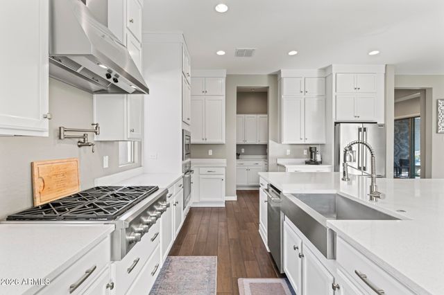 18331 W CLINTON Street, Surprise, AZ 85388