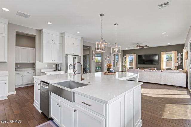 18331 W CLINTON Street, Surprise, AZ 85388