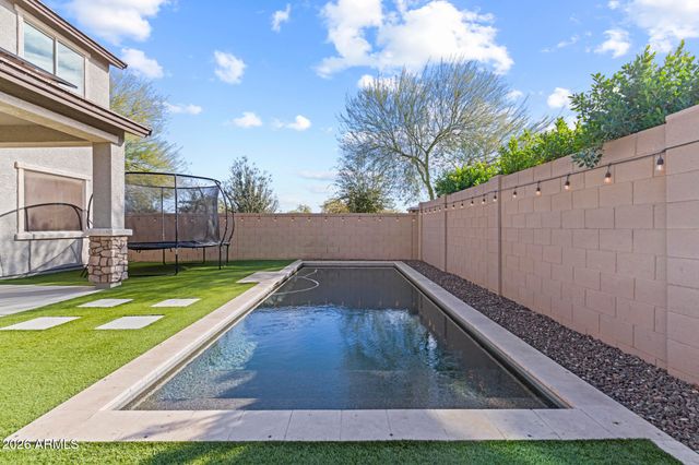 18331 W CLINTON Street, Surprise, AZ 85388