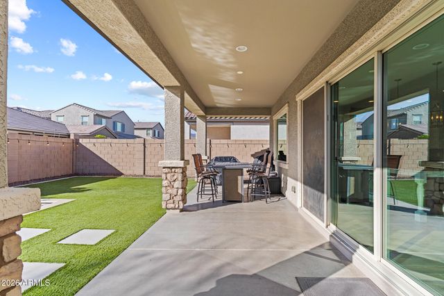 18331 W CLINTON Street, Surprise, AZ 85388