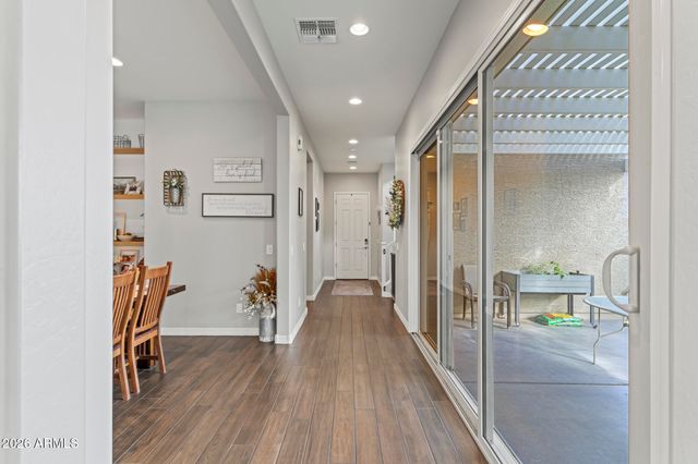 18331 W CLINTON Street, Surprise, AZ 85388