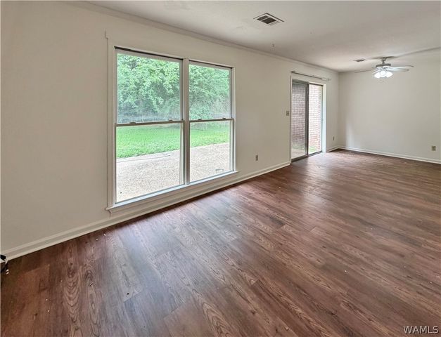 3914 Watermelon Road 9A, Northport, AL 35473