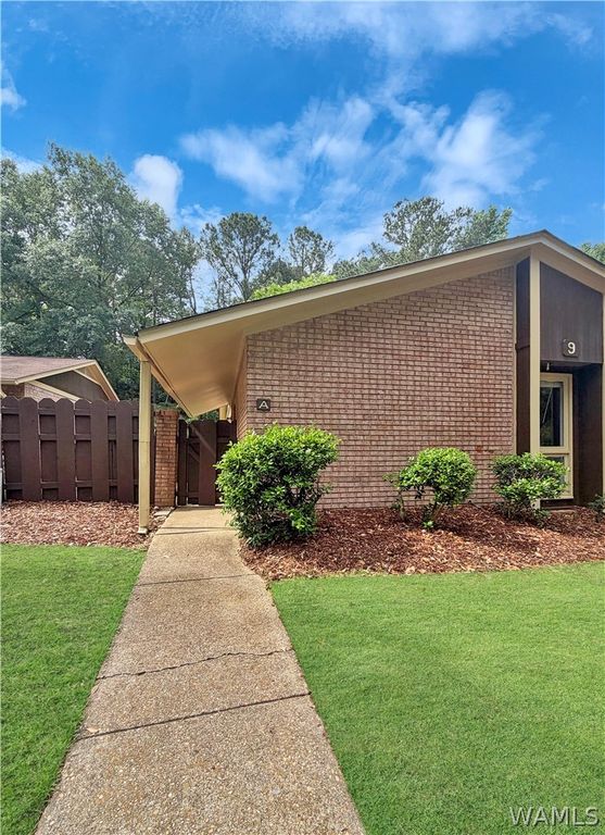 3914 Watermelon Road 9A, Northport, AL 35473
