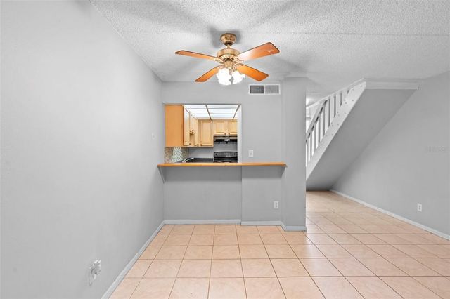 100 E KENTUCKY AVENUE F7, Deland, FL 32724
