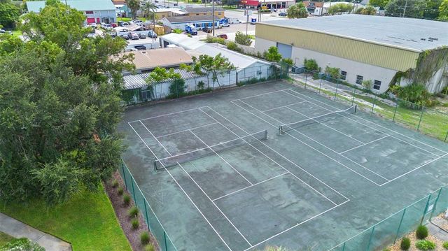 100 E KENTUCKY AVENUE F7, Deland, FL 32724