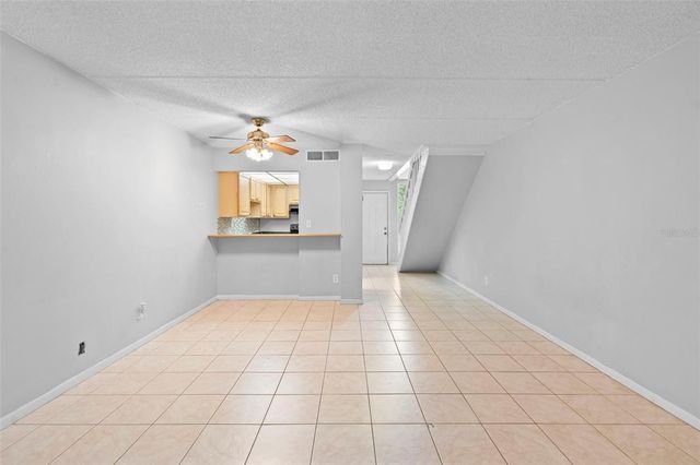 100 E KENTUCKY AVENUE F7, Deland, FL 32724