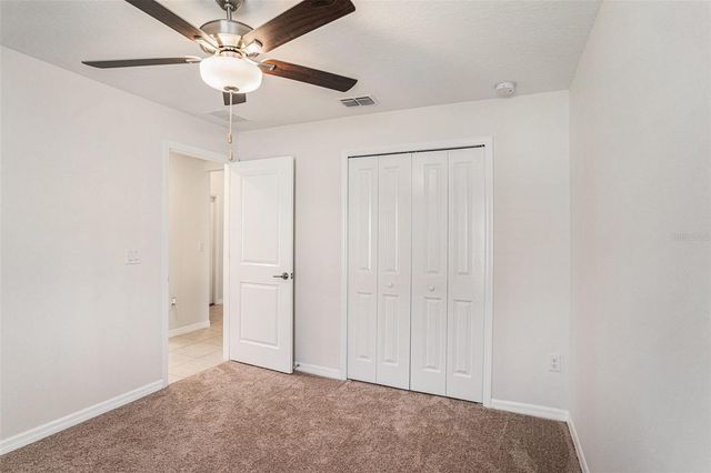 6523 BAR S BAR TRAIL, Zephyrhills, FL 33541