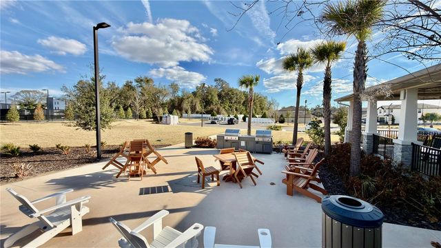 6523 BAR S BAR TRAIL, Zephyrhills, FL 33541