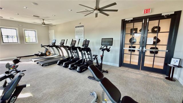 6523 BAR S BAR TRAIL, Zephyrhills, FL 33541