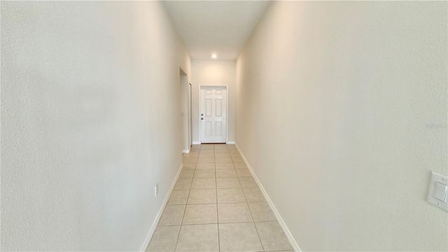 6523 BAR S BAR TRAIL, Zephyrhills, FL 33541