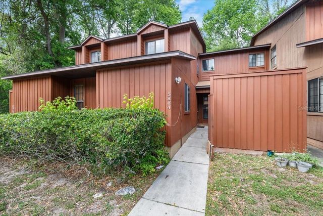 5864 SW 8TH PLACE, Gainesville, FL 32607