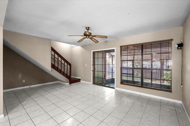 5864 SW 8TH PLACE, Gainesville, FL 32607