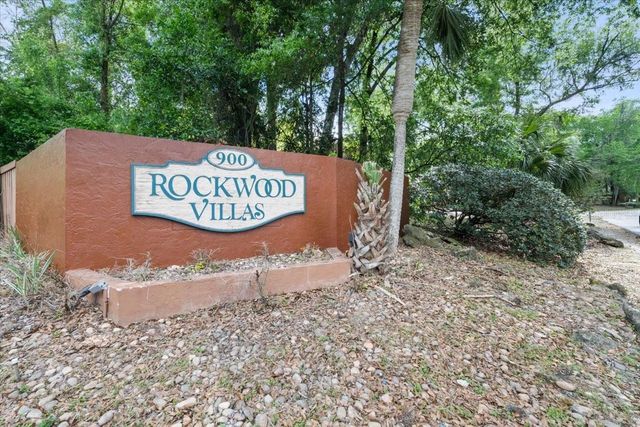 5864 SW 8TH PLACE, Gainesville, FL 32607