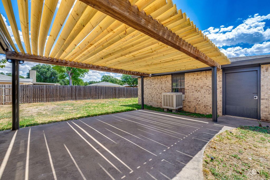 Image 27 of property listing at 3209 Alta Vista Lane, San Angelo, TX 76904