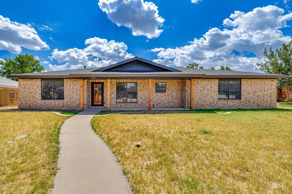 Image 5 of property listing at 3209 Alta Vista Lane, San Angelo, TX 76904