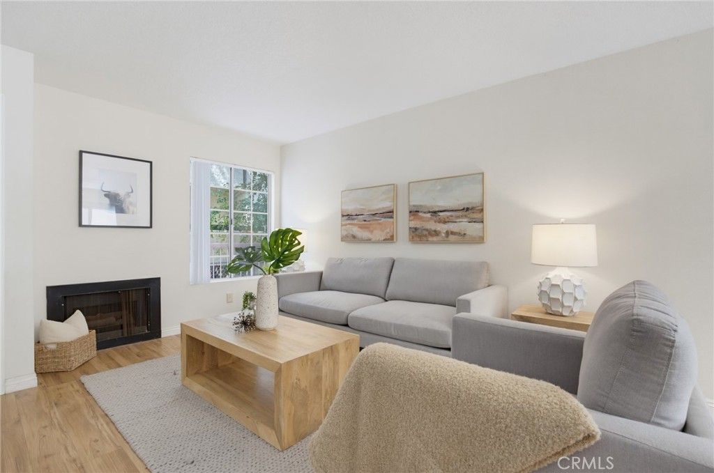 77 N Michigan Avenue 15, Pasadena, CA 91106 — photo 2