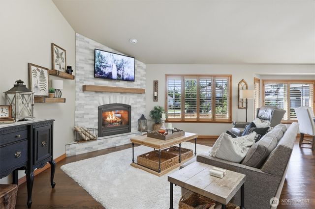 20615 39th Avenue SE, Bothell, WA 98012